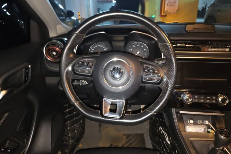 Used MG 6 2017 20T Manual Luxury Smart Connect Version China V Standard Steering Wheel