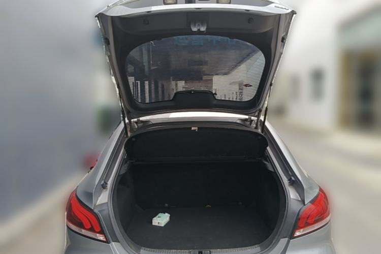 Used MG 6 2017 20T Automatic Luxury Smart Connect Version China V Standard Trunk