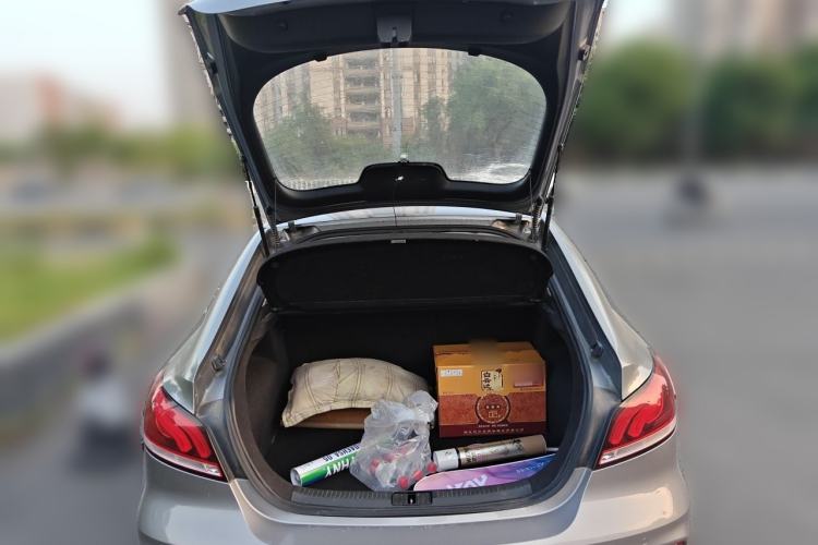 Used MG 6 2017 20T Manual Luxury Smart Connect Version China V Standard Trunk