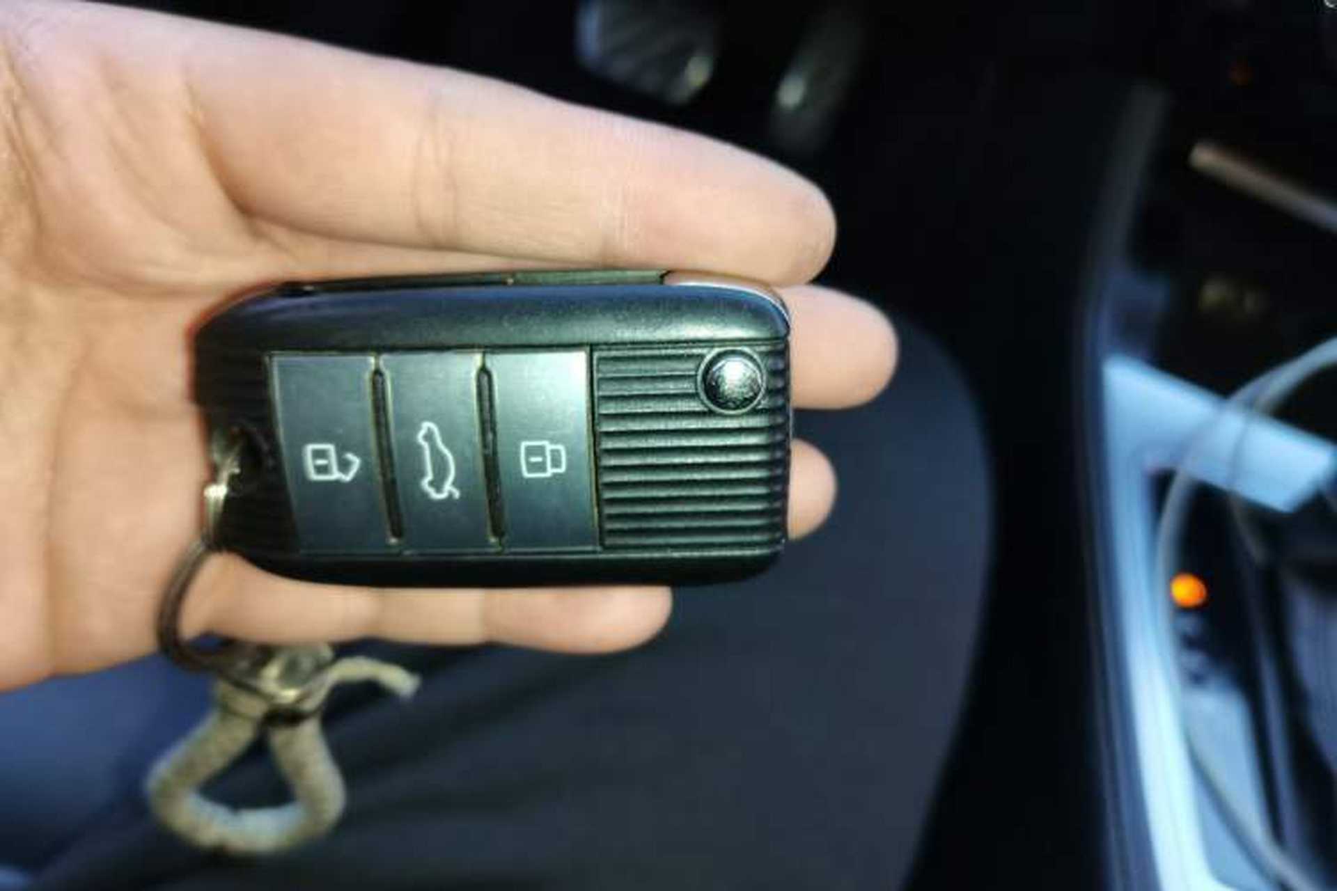 Used MG 6 2017 20T Automatic Luxury Smart Connect Version China V Standard Vehicle Key
