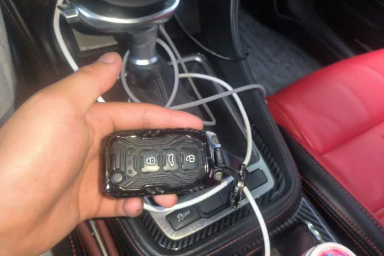 Used MG 6 2017 20T Automatic Elite Smart Connect Version China V Standard Vehicle Key