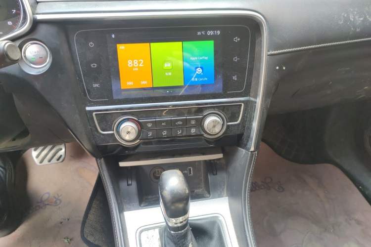 Used MG 6 2017 20T Automatic Luxury Smart Connect Version China V Standard Audio And AC Panel