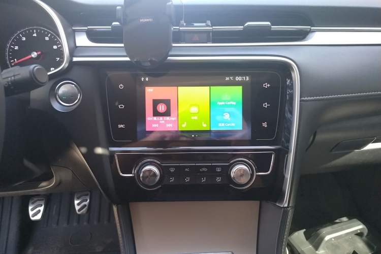Used MG 6 2017 20T Manual Luxury Smart Connect Version China V Standard Audio And AC Panel
