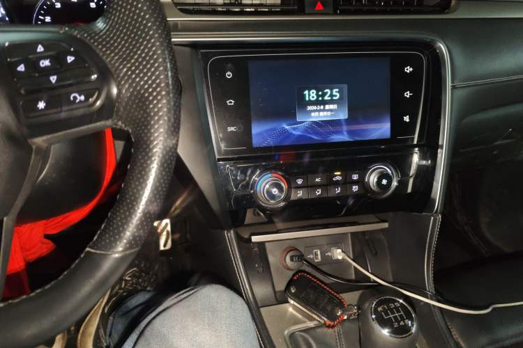 Used MG 6 2017 20T Manual Luxury Smart Connect Version China V Standard Audio And AC Panel