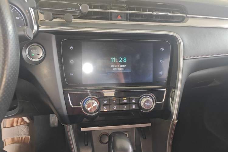 Used MG 6 2017 20T Automatic Elite Smart Connect Version China V Standard Audio And AC Panel
