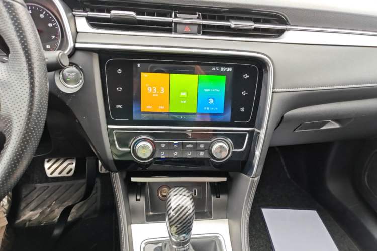 Used MG 6 2017 20T Automatic Luxury Smart Connect Version China V Standard Audio And AC Panel