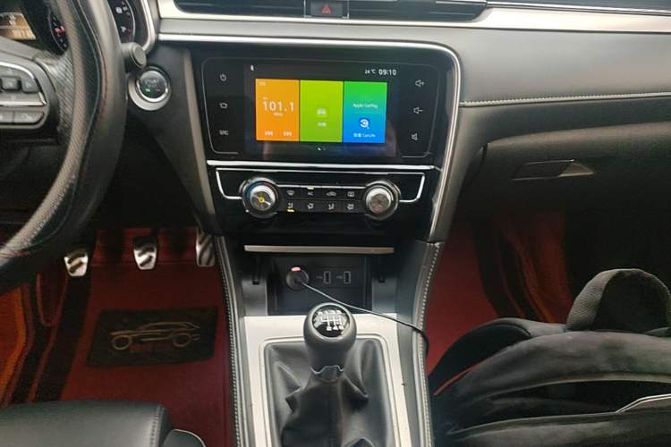 Used MG 6 2017 20T Manual Luxury Smart Connect Version China V Standard Audio And AC Panel