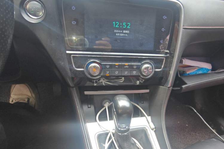 Used MG 6 2017 20T Automatic Elite Smart Connect Version China V Standard Audio And AC Panel