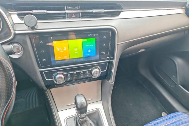 Used MG 6 2017 20T Automatic Luxury Smart Connect Version China V Standard Audio And AC Panel