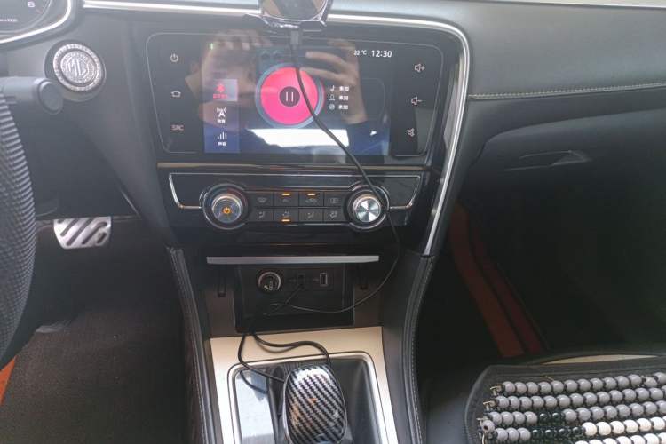 Used MG 6 2017 20T Automatic Luxury Smart Connect Version China V Standard Audio And AC Panel