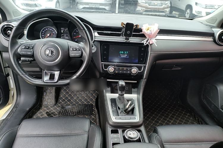 Used MG 6 2017 20T Automatic Luxury Smart Connect Version China V Standard Center Console