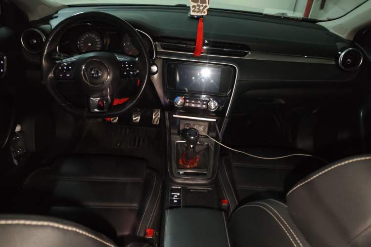 Used MG 6 2017 20T Manual Luxury Smart Connect Version China V Standard Center Console