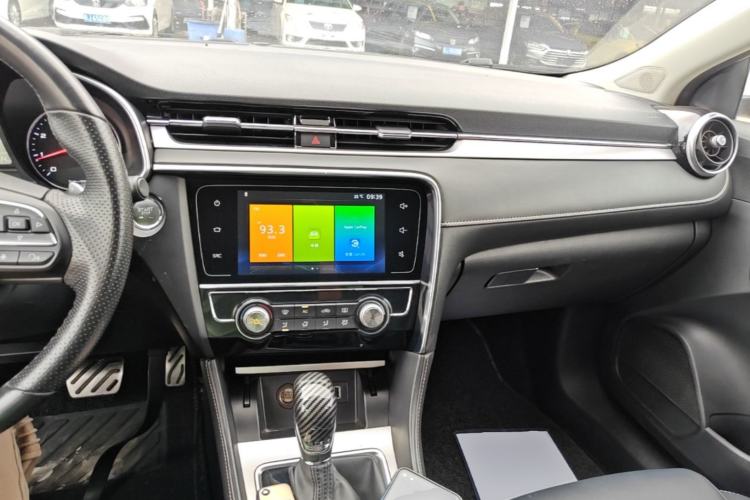 Used MG 6 2017 20T Automatic Luxury Smart Connect Version China V Standard Center Console