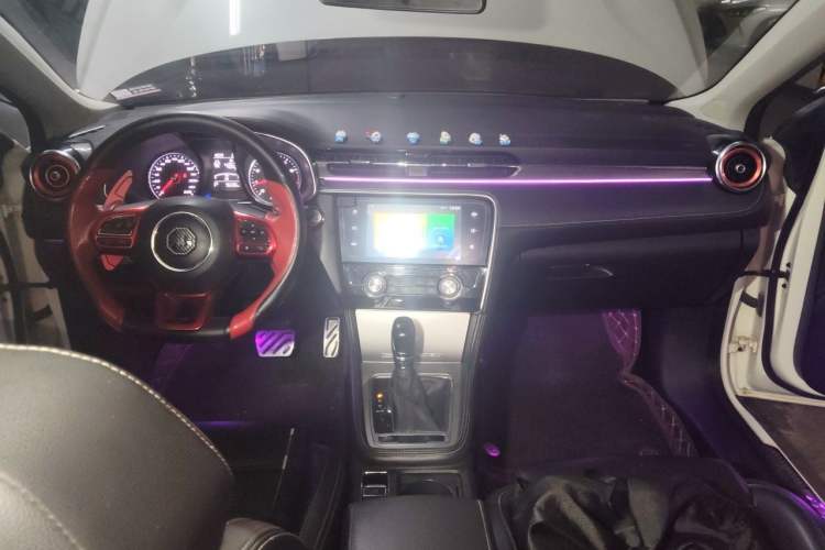 Used MG 6 2017 20T Automatic Luxury Smart Connect Version China V Standard Center Console