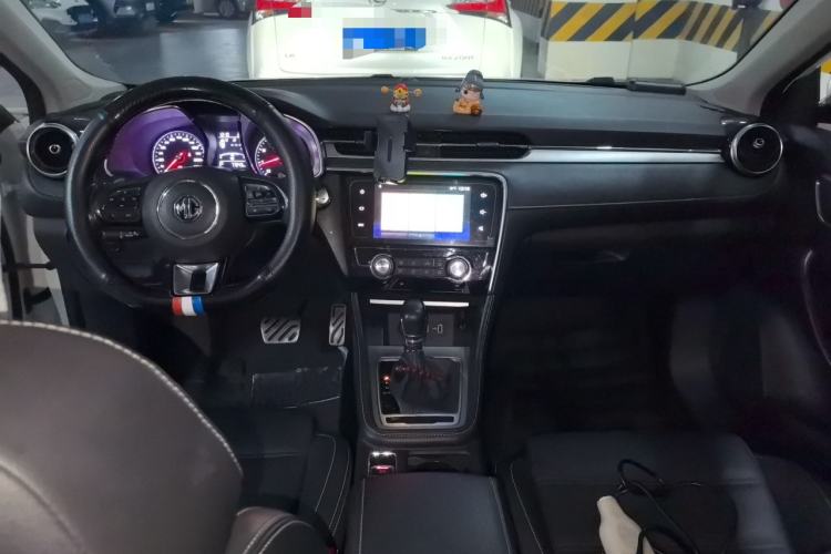 Used MG 6 2017 20T Automatic Luxury Smart Connect Version China V Standard Center Console
