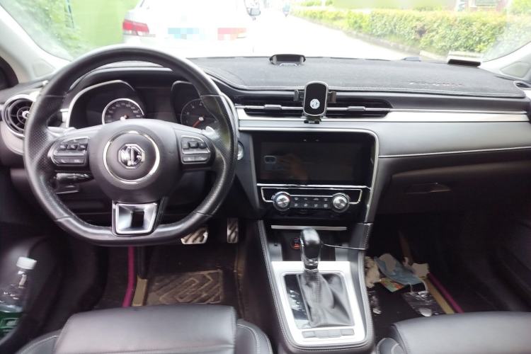 Used MG 6 2017 20T Automatic Luxury Smart Connect Version China V Standard Center Console