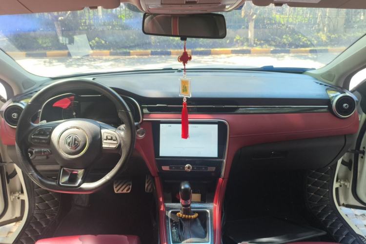 Used MG 6 2017 20T Automatic Trophy Prestige Internet Edition China V Standard Center Console