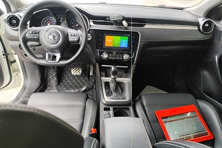 Used MG 6 2017 20T Automatic Luxury Smart Connect Version China V Standard Center Console