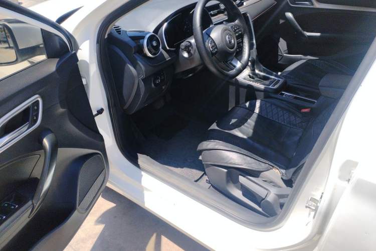 Used MG 6 2017 20T Automatic Elite Smart Connect Version China V Standard Driver Seat