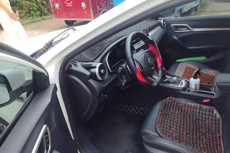 Used MG 6 2017 20T Automatic Luxury Smart Connect Version China V Standard Driver Seat