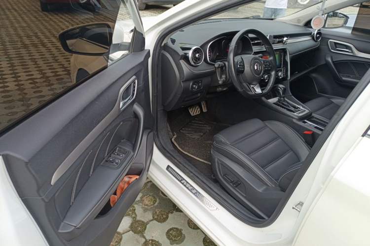 Used MG 6 2017 20T Automatic Luxury Smart Connect Version China V Standard Driver Seat