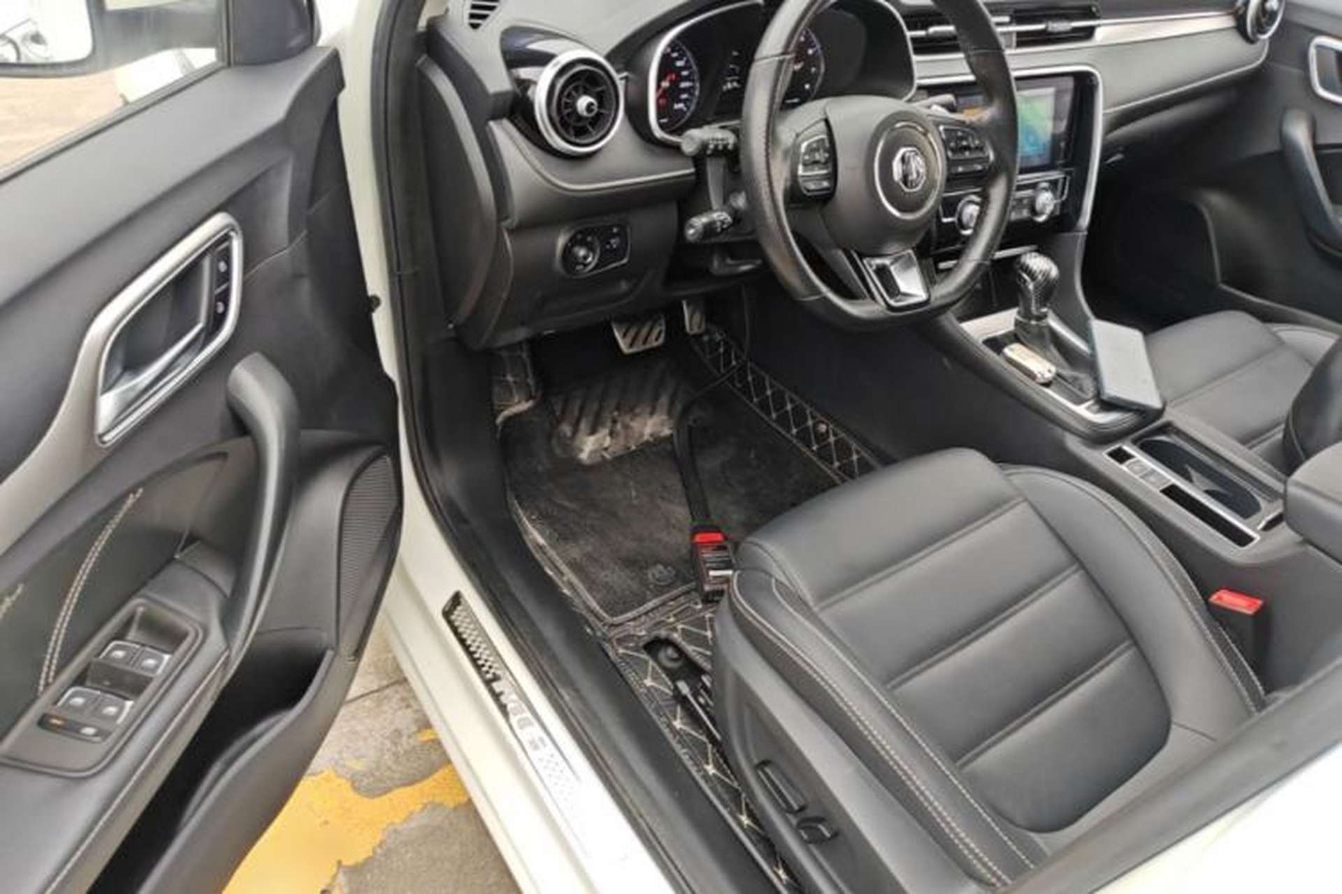 Used MG 6 2017 20T Automatic Luxury Smart Connect Version China V Standard Driver Seat