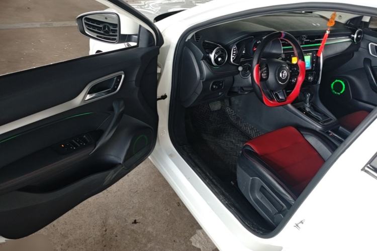 Used MG 6 2017 20T Automatic Elite Smart Connect Version China V Standard Driver Seat