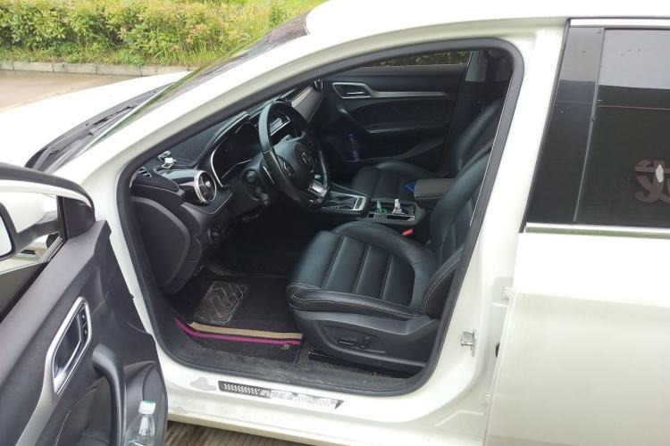 Used MG 6 2017 20T Automatic Luxury Smart Connect Version China V Standard Driver Seat