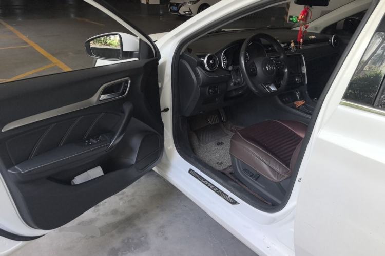 Used MG 6 2017 20T Automatic Luxury Smart Connect Version China V Standard Driver Seat