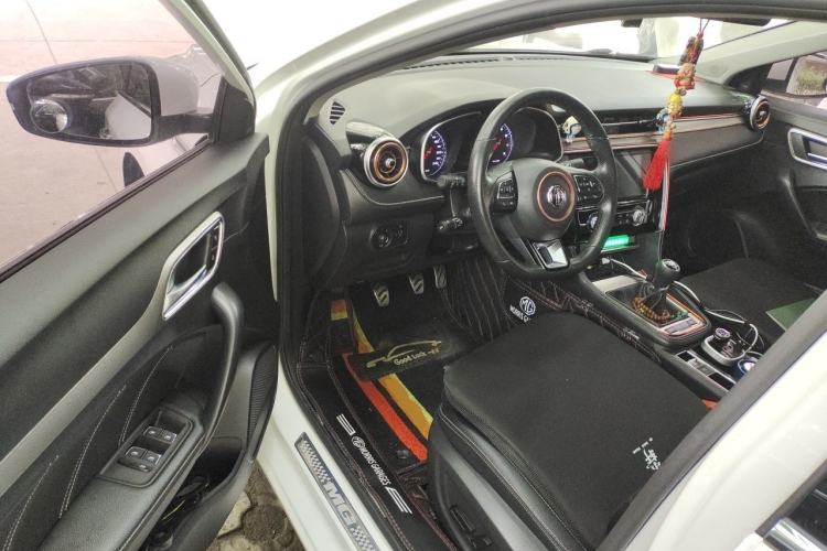 Used MG 6 2017 20T Manual Luxury Smart Connect Version China V Standard Driver Seat