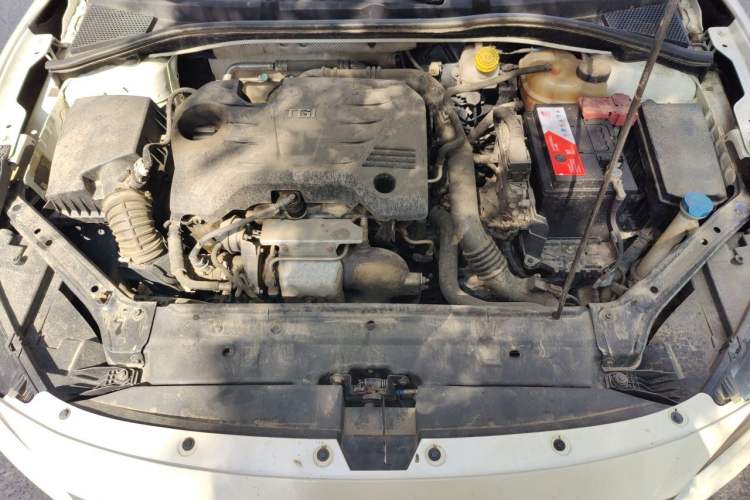 Used MG 6 2017 20T Automatic Luxury Smart Connect Version China V Standard Engine Bay