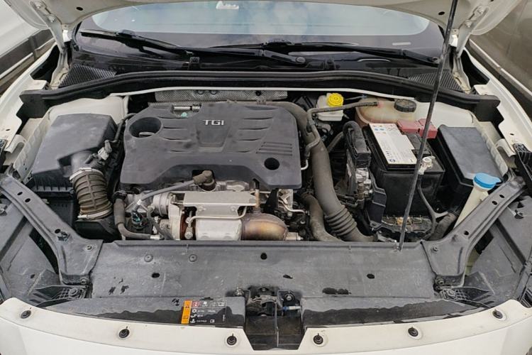 Used MG 6 2017 20T Automatic Luxury Smart Connect Version China V Standard Engine Bay
