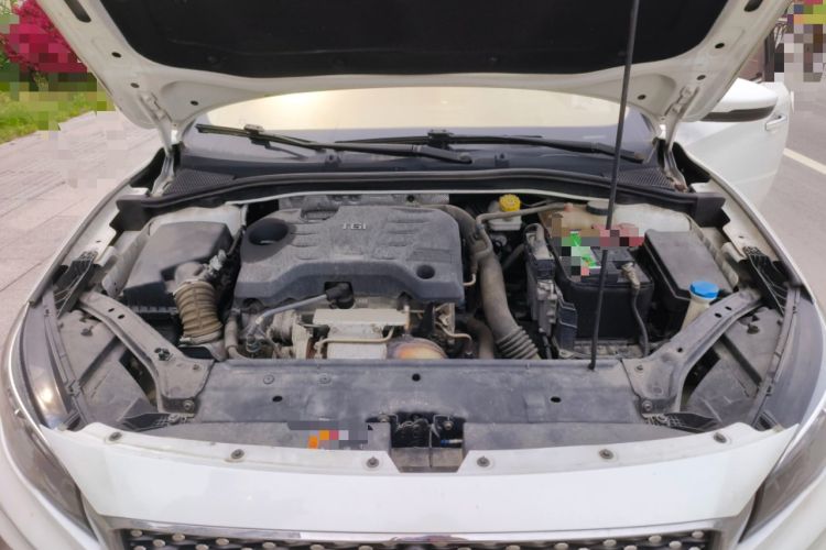 Used MG 6 2017 20T Manual Luxury Smart Connect Version China V Standard Engine Bay