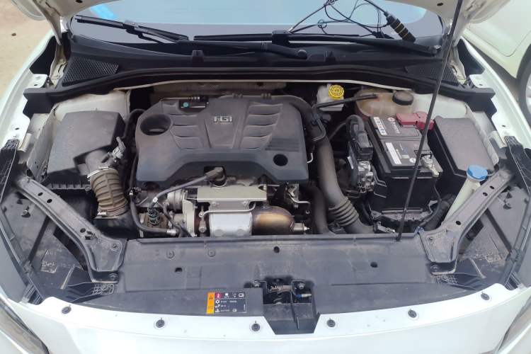 Used MG 6 2017 20T Automatic Luxury Smart Connect Version China V Standard Engine Bay
