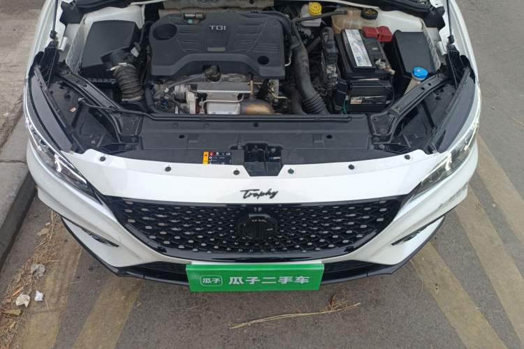 Used MG 6 2017 20T Automatic Luxury Smart Connect Version China V Standard Engine Bay