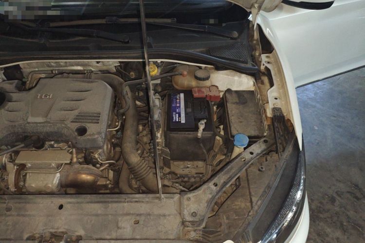 Used MG 6 2017 20T Automatic Prestige Internet Edition China V Standard Engine Bay Left