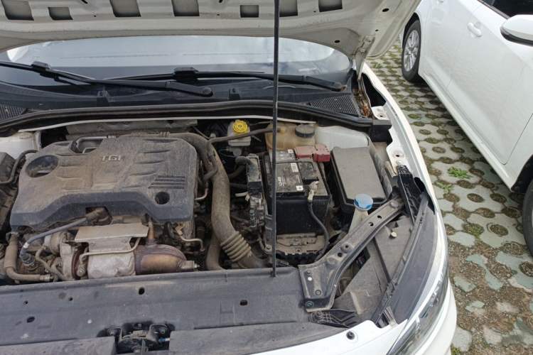 Used MG 6 2017 20T Automatic Luxury Smart Connect Version China V Standard Engine Bay Left