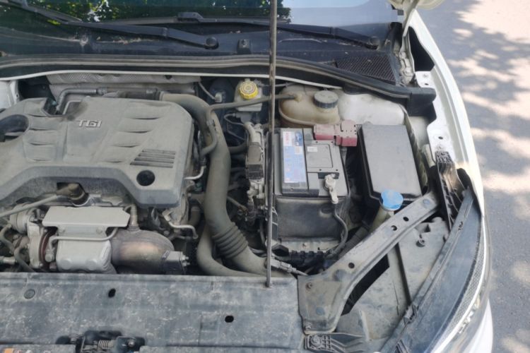 Used MG 6 2017 20T Automatic Luxury Smart Connect Version China V Standard Engine Bay Left