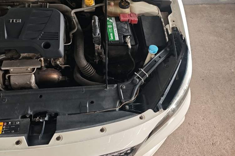 Used MG 6 2017 20T Automatic Elite Smart Connect Version China V Standard Engine Bay Left
