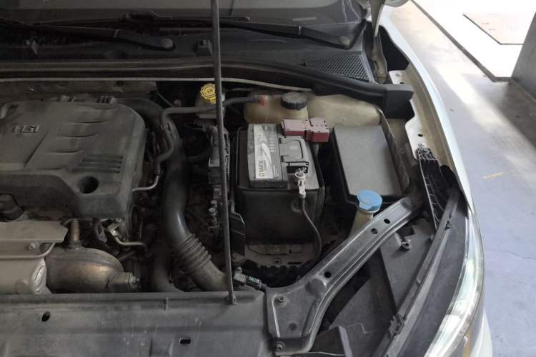 Used MG 6 2017 20T Automatic Luxury Smart Connect Version China V Standard Engine Bay Left