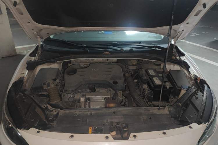 Used MG 6 2017 20T Automatic Luxury Smart Connect Version China V Standard Engine Bay