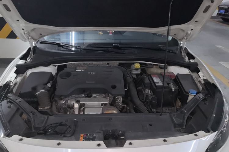 Used MG 6 2017 20T Automatic Luxury Smart Connect Version China V Standard Engine Bay
