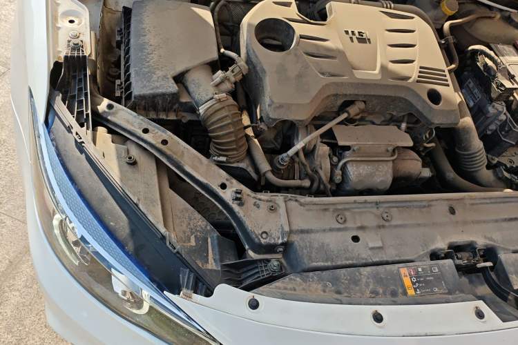 Used MG 6 2017 20T Manual Luxury Smart Connect Version China V Standard Engine Bay Right