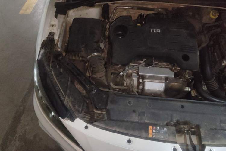 Used MG 6 2017 20T Automatic Luxury Smart Connect Version China V Standard Engine Bay Right