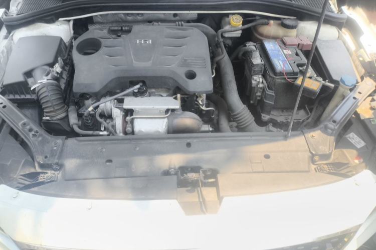 Used MG 6 2017 20T Manual Luxury Smart Connect Version China V Standard Engine Bay