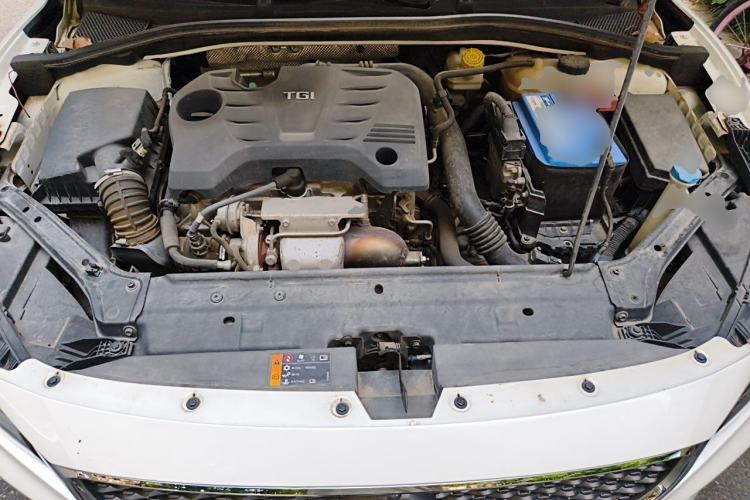 Used MG 6 2017 20T Automatic Luxury Smart Connect Version China V Standard Engine Bay