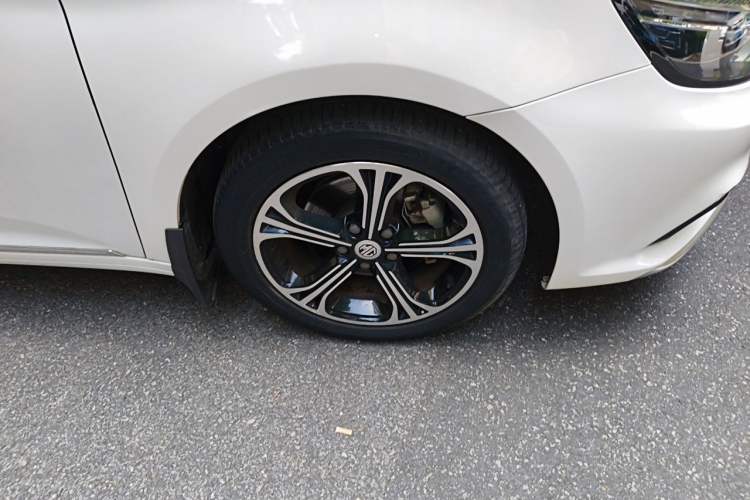 Used MG 6 2017 20T Automatic Luxury Smart Connect Version China V Standard Exterior 1
