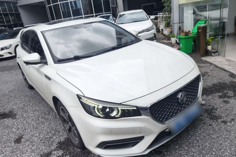 Used MG 6 2017 20T Automatic Luxury Smart Connect Version China V Standard Front Right 45 Deg