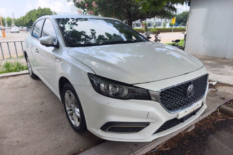Used MG 6 2017 20T Manual Elite Smart Connect Version China V Standard Front Right 45 Deg