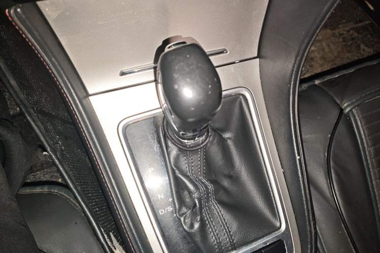 Used MG 6 2017 20T Automatic Elite Smart Connect Version China V Standard Gear Lever